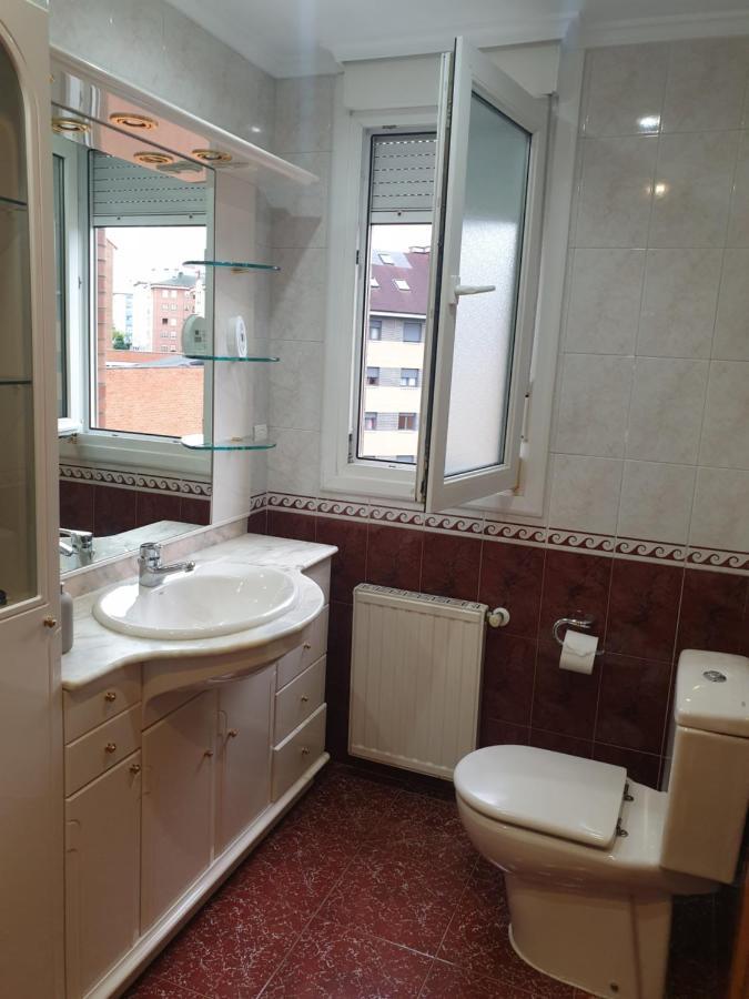 Alberto Astur Habitaciones Privadas Mas Cocina Compartida Οβιέδο Εξωτερικό φωτογραφία